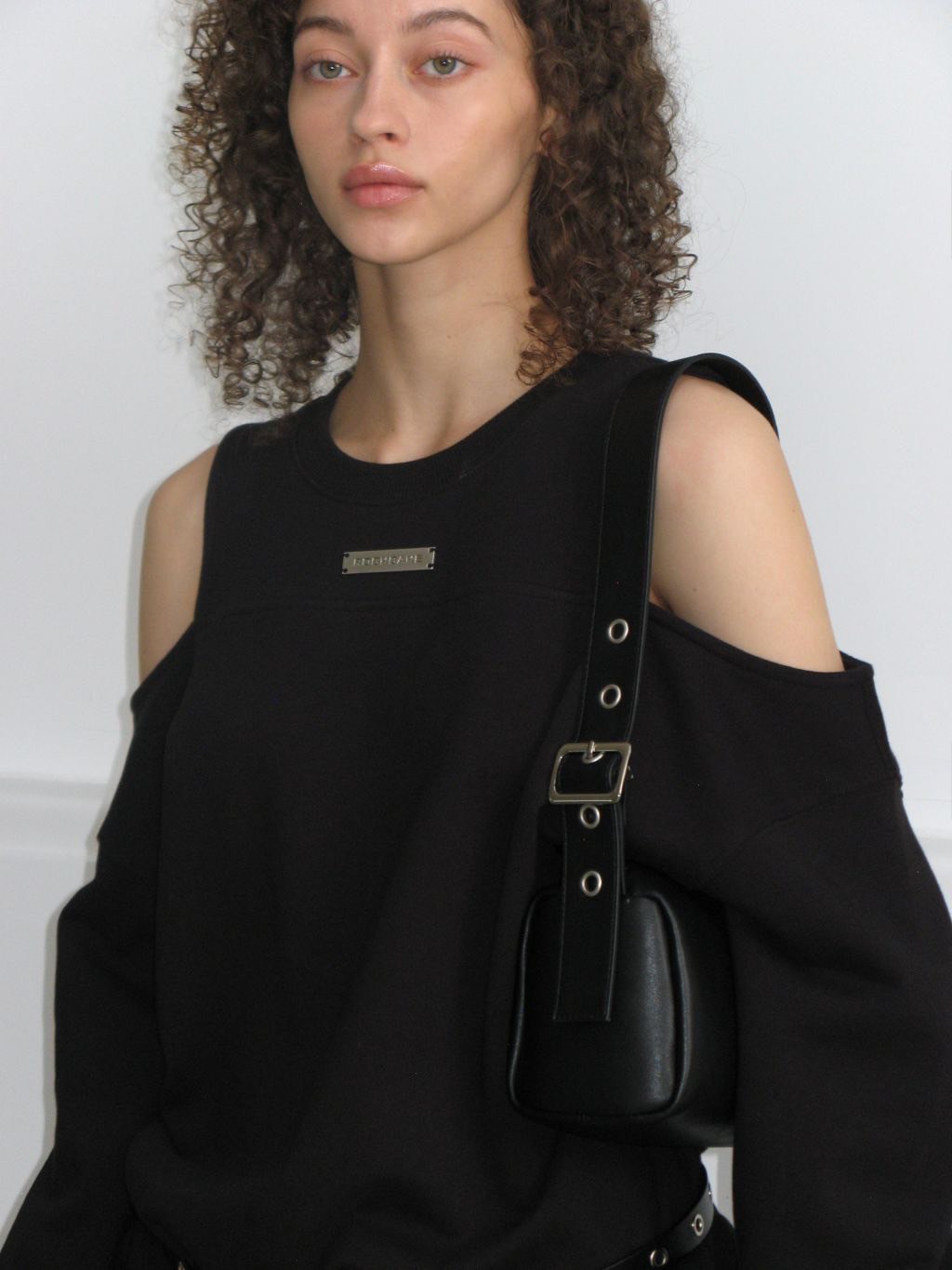 ショルダーバッグ・ポシェット ROCKCAKE Square Leather Belt Shoulder Bag Black ROCK CAKE】Square Leather Belt Shoulder Bag | OUR BRAND,ROCK