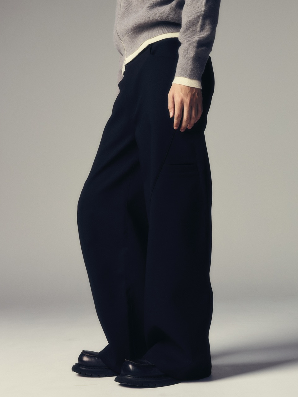 CS】utility drape wide trousers / 【シーエス】ユーティリティー