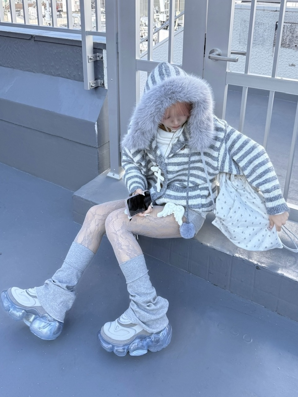 受注制【nmtc +】stripe fur hood cardigan / 【エヌエムティーシー