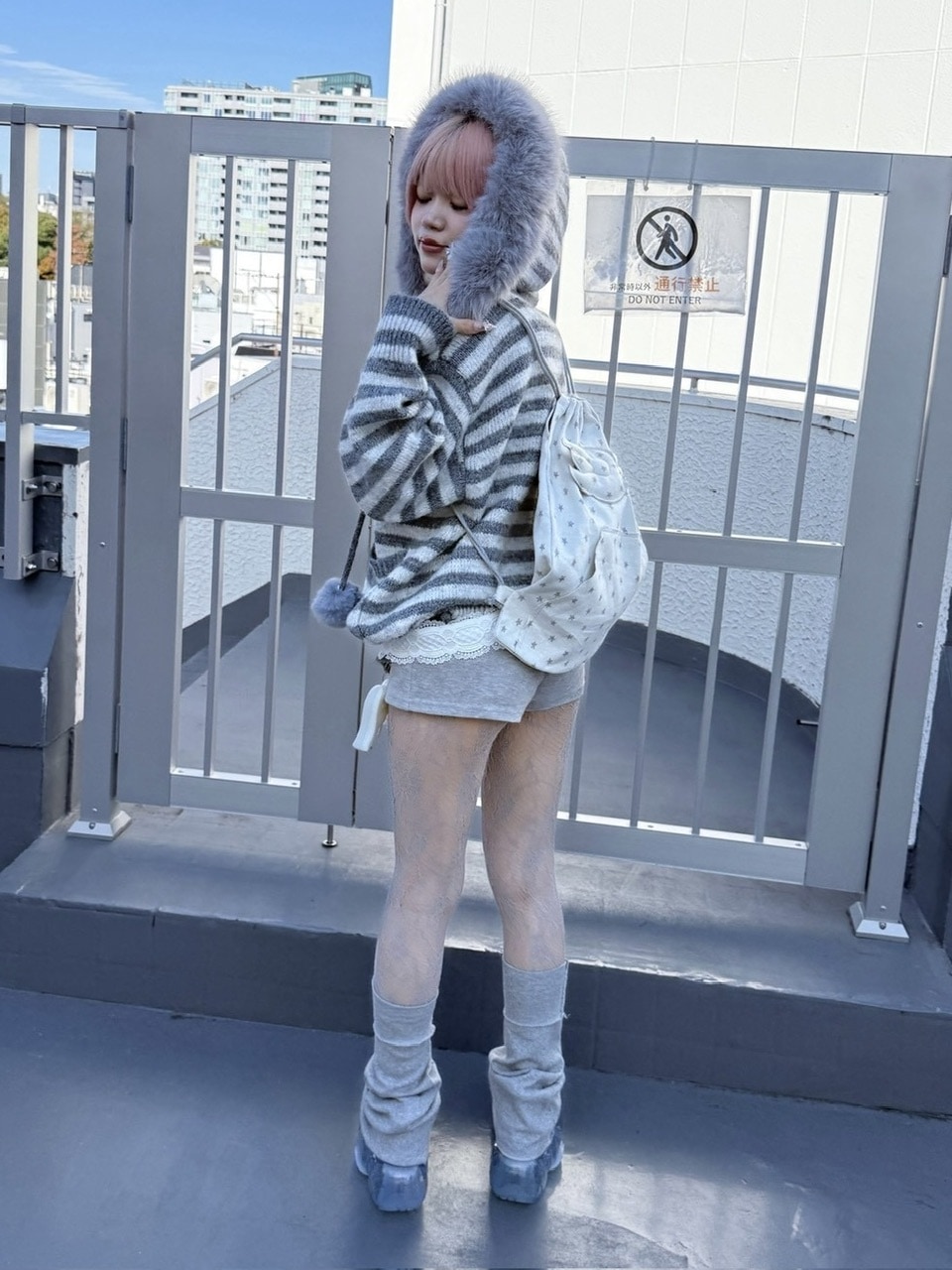 とまとさま専用　アプワイザーリッシェ　ファーフード付き　ロングカーディガン とまとさま専用 アプワイザーリッシェ ファーフード付き ロング