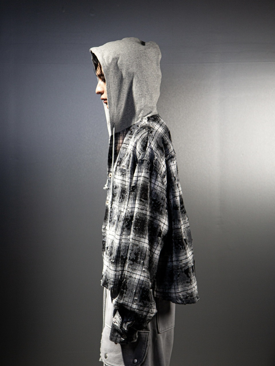 DIG YOUR OWN GRAVE ラインストーンゲームシャツXU DOG DIG YOUR OWN GRAVE ラインストーンゲームシャツXU DOG Never mind the