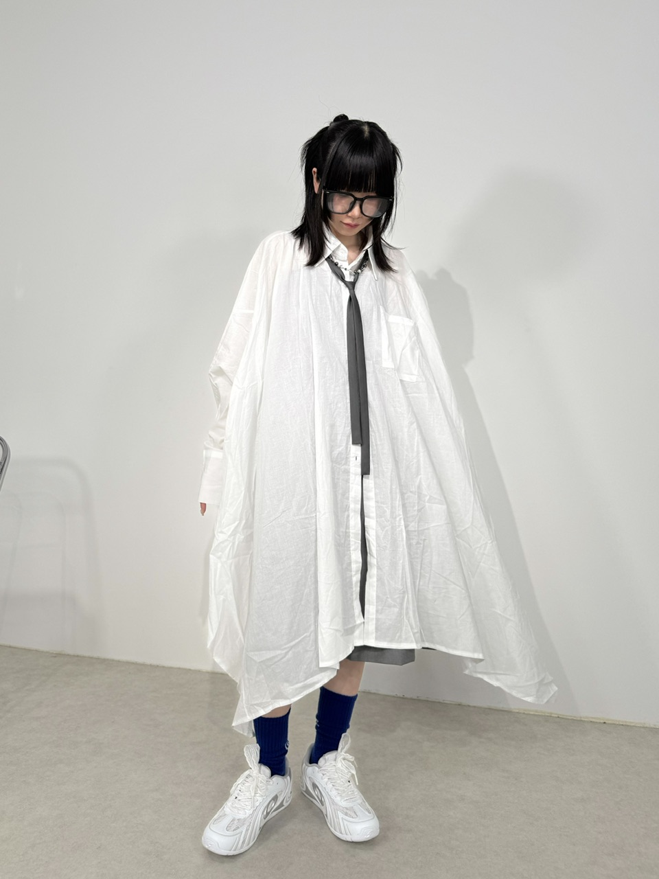 受注制【Nerd out XU】asymmetry long shirt