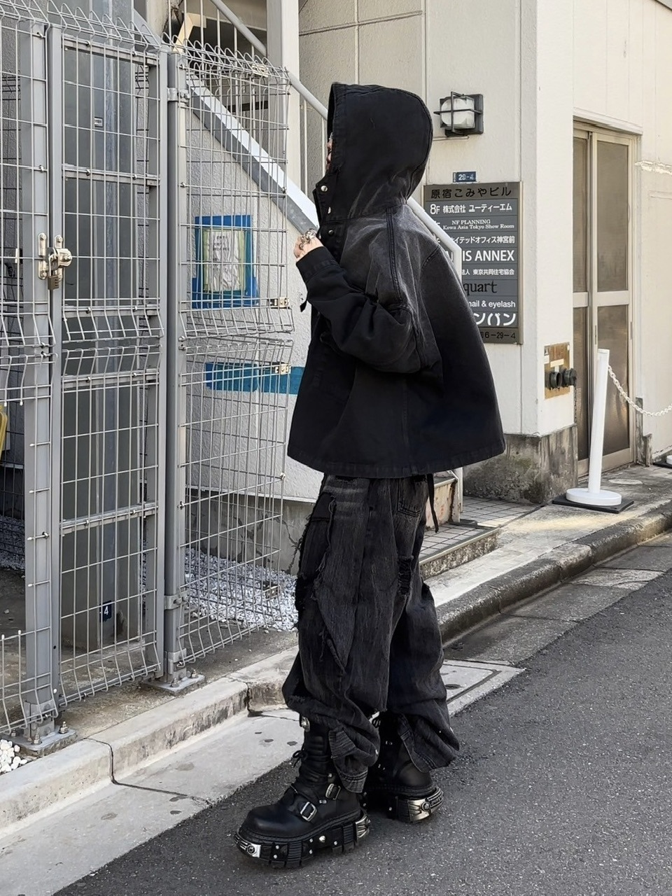 【DIG YOUR OWN GRAVE】PAILOT DENIM HOODIE