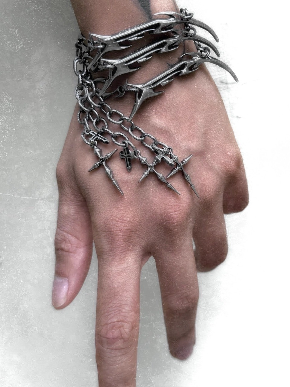 IIIMIII Twin Fang Bracelet ブレスレット IIIMIII】Twin Fang Bracelet / 【イアミ】ツインファングブレスレット