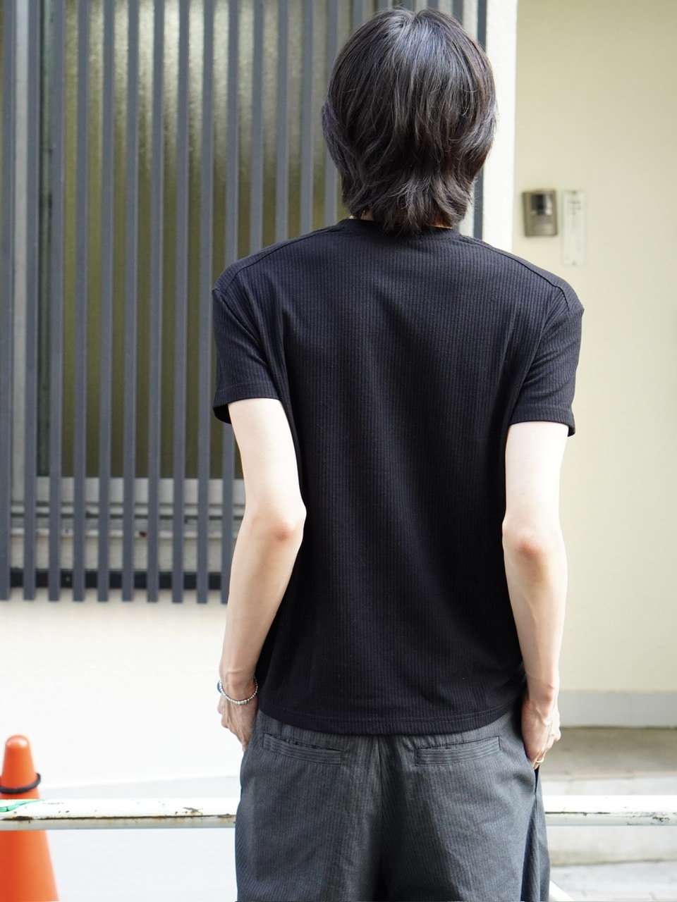 東京店WEB限定受注制【Chikashitsu +】cropped rib knit tee