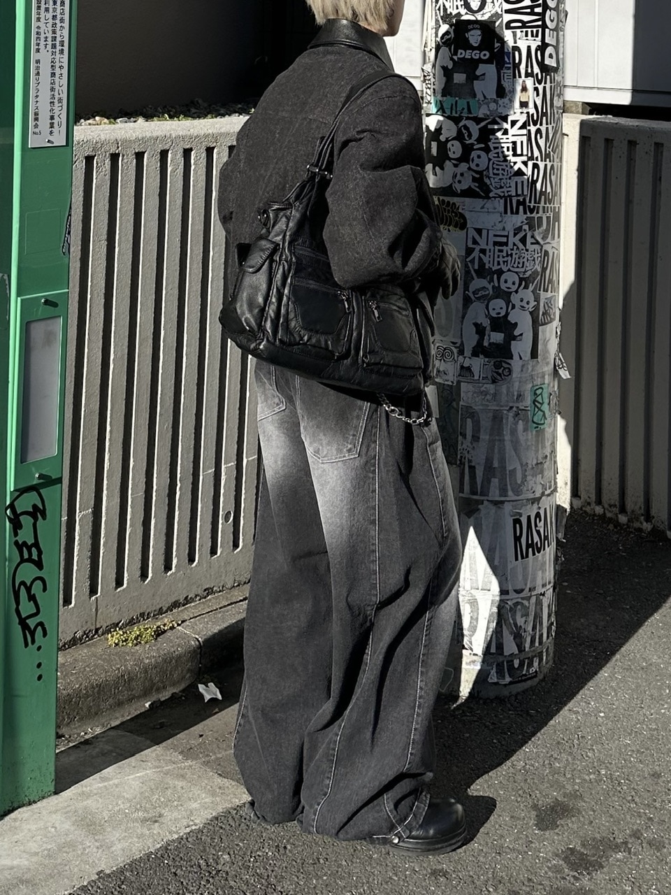 大阪店WEB限定受注制【Chikashitsu +】leather pocket shoulder