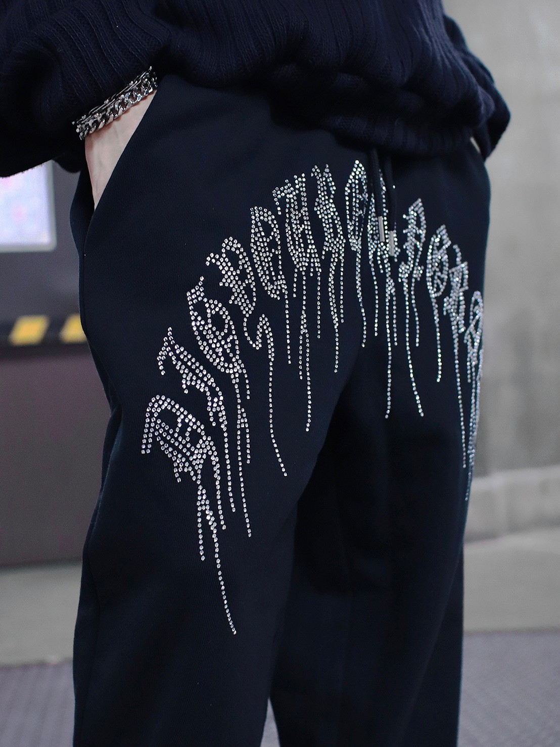 【DIG YOUR OWN GRAVE】Dyog rhinestone pants (3color)