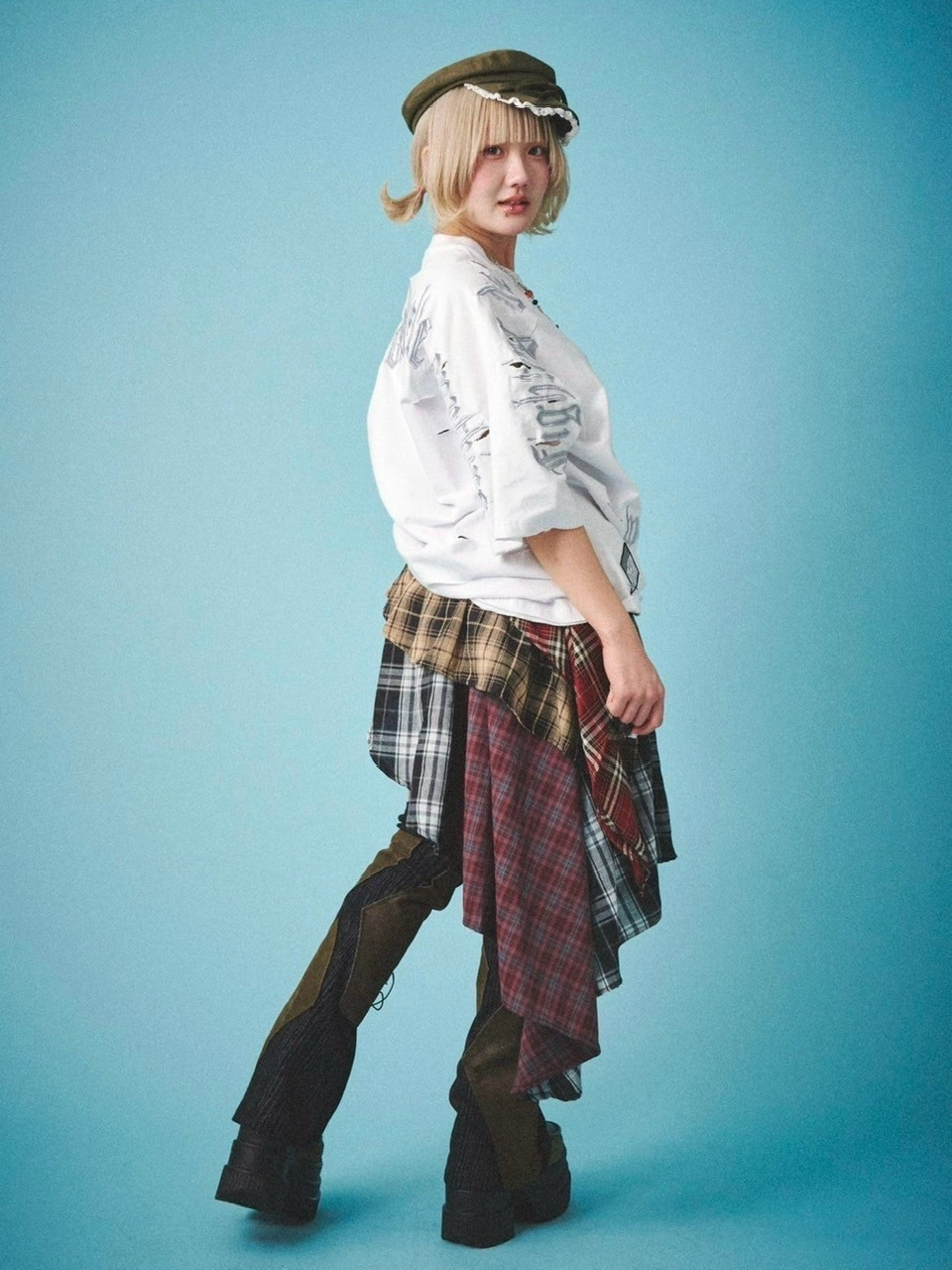 【GALFY】病みに染まりし反戦Tシャツ