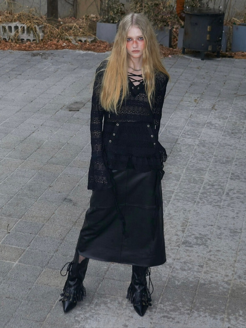トップス NOT KNOWING Lace V Neck Ruffle Hoodie NOT KNOWING】Lace V Neck Ruffle Hoodie | OUR BRAND,NOT
