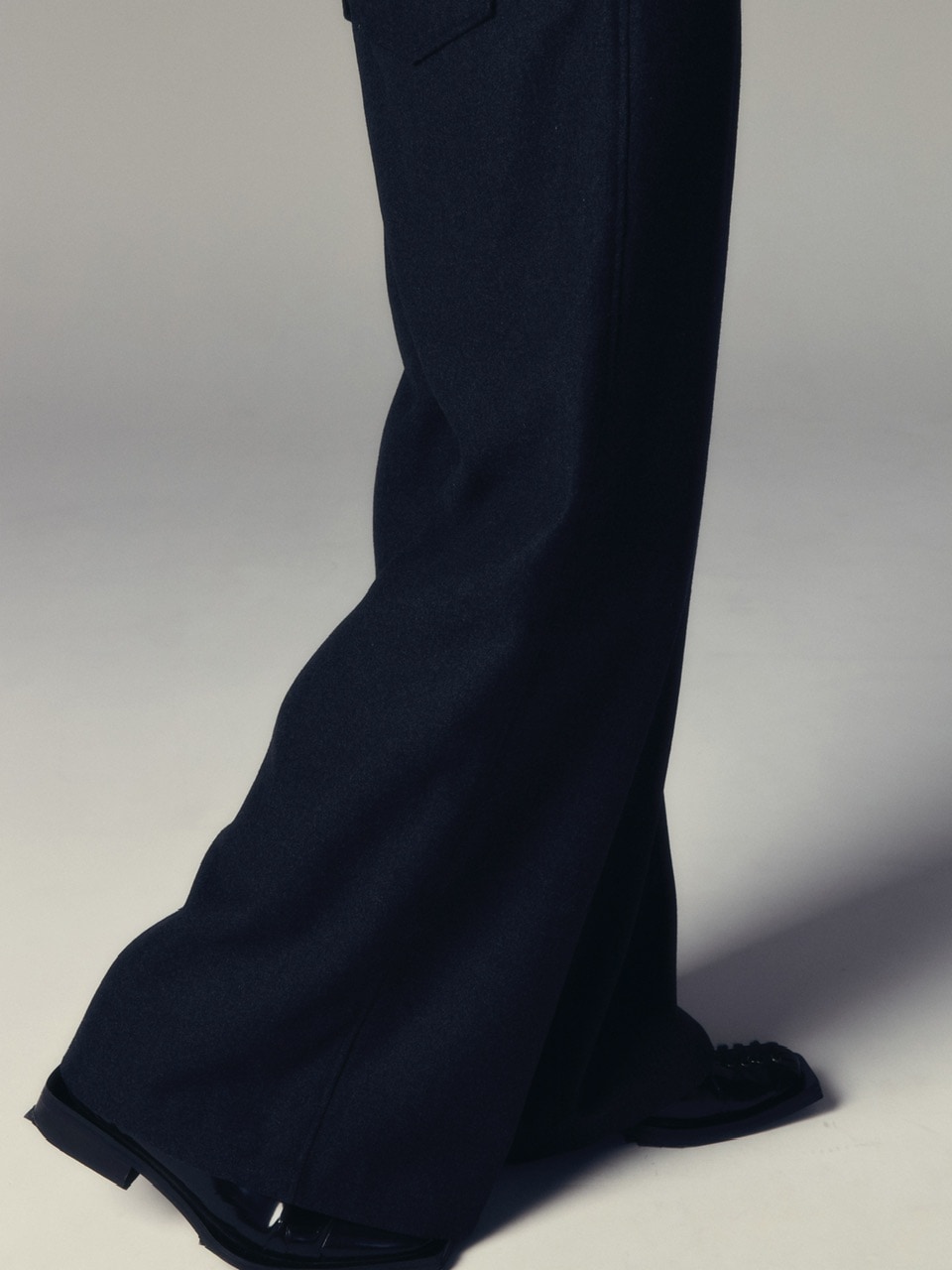 【CS】two tuck wool wide trousers