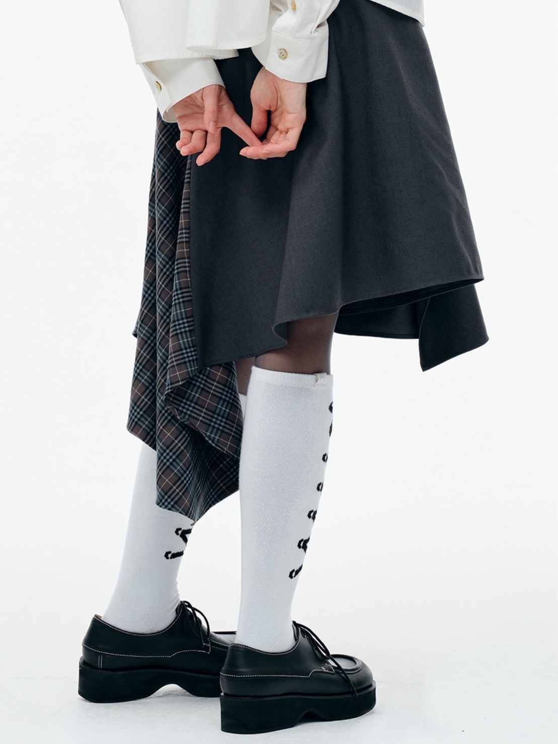 【TUOMIO】LAYERED ASYMMETRIC SKIRT / 【トゥオミオ】レイヤードアシンメトリースカート