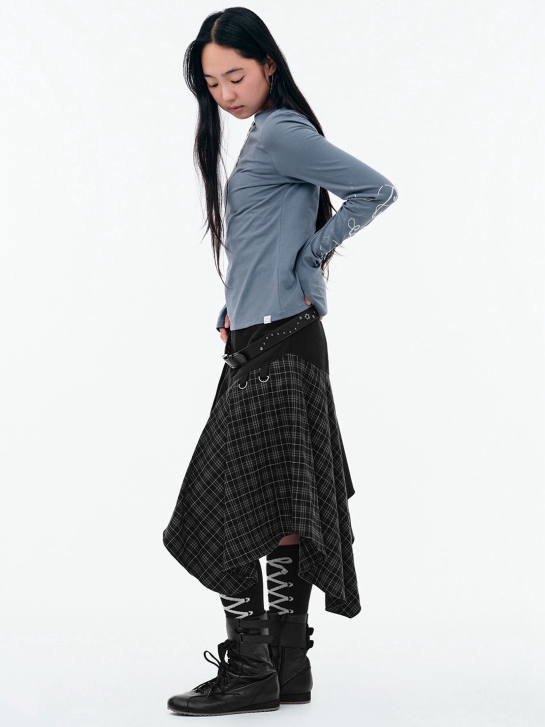 【TUOMIO】LAYERED ASYMMETRIC SKIRT / 【トゥオミオ】レイヤードアシンメトリースカート