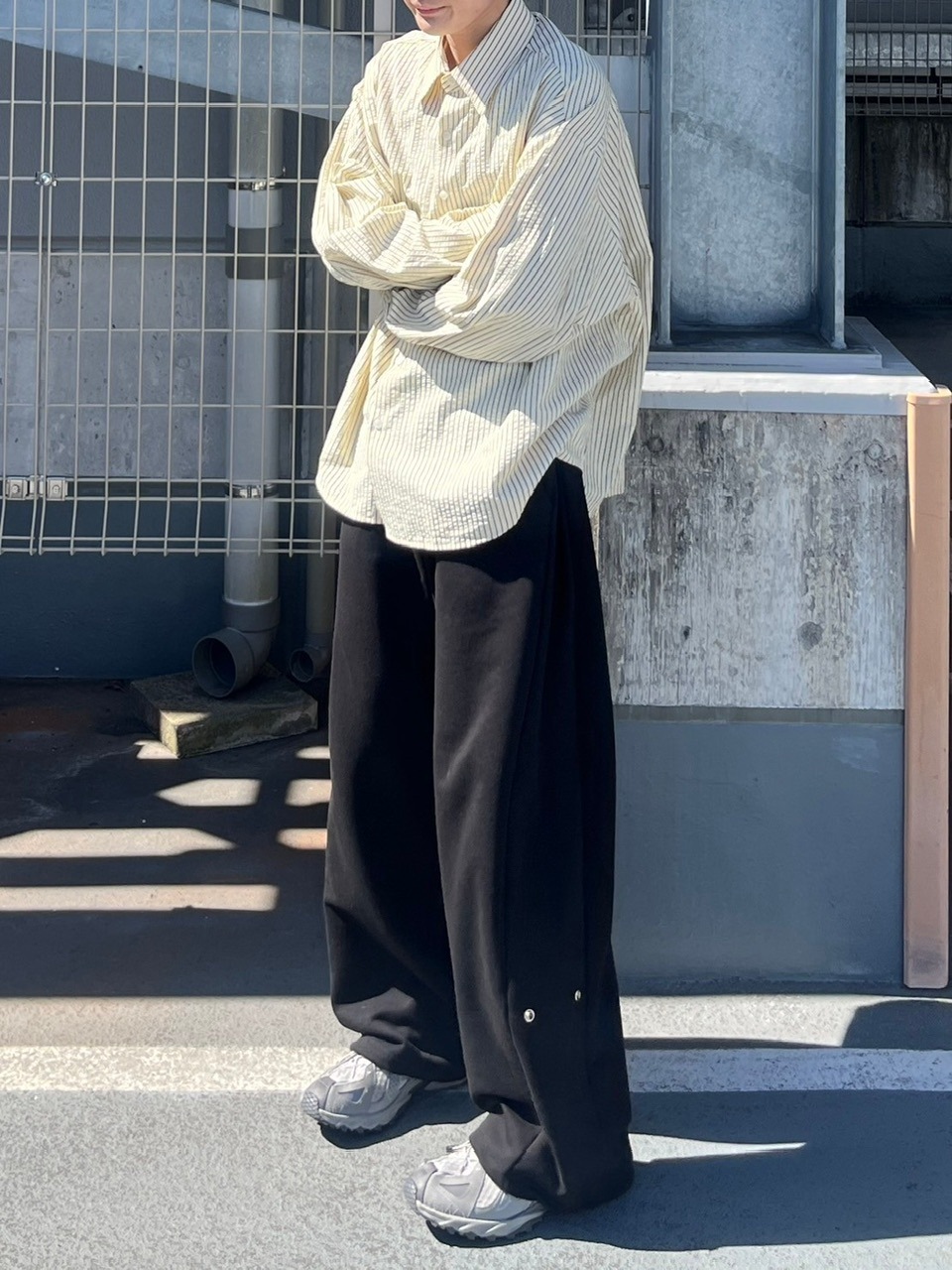 受注制【Chikashitsu +】snap button buggy sweat pants (3color