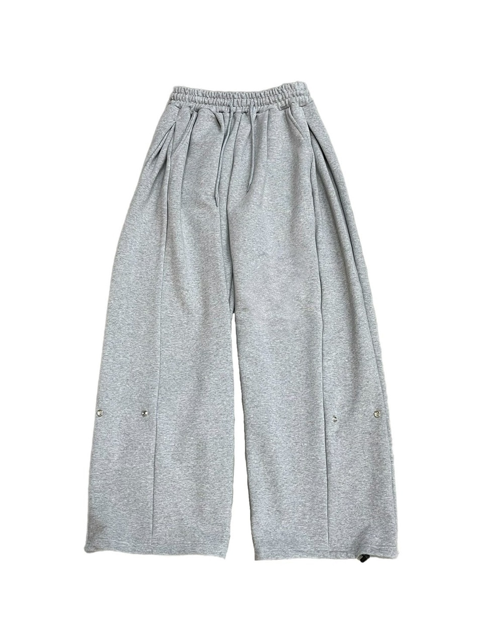 受注制【Chikashitsu +】snap button buggy sweat pants (3color) / 【チカシツプラス】スナップボタンバギースウェットパンツ