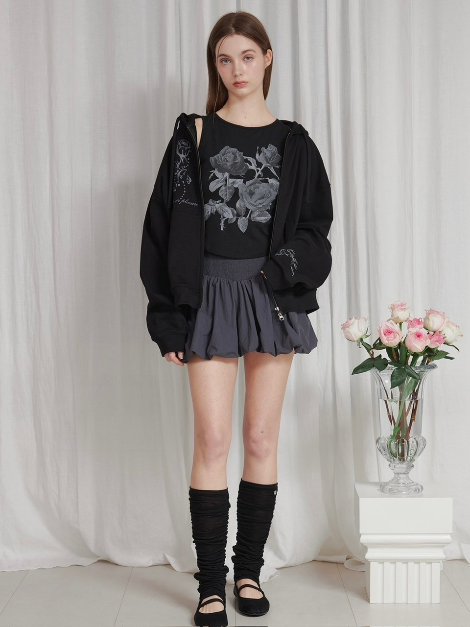 アウターその他 PAIN OR PLEASURE ROSE 2WAY HOOD ZIP UP charcoal PP24SSJP01CH PAIN OR PLEASURE】24SS ROSE 2WAY HOOD ZIP UP (PAIN OR