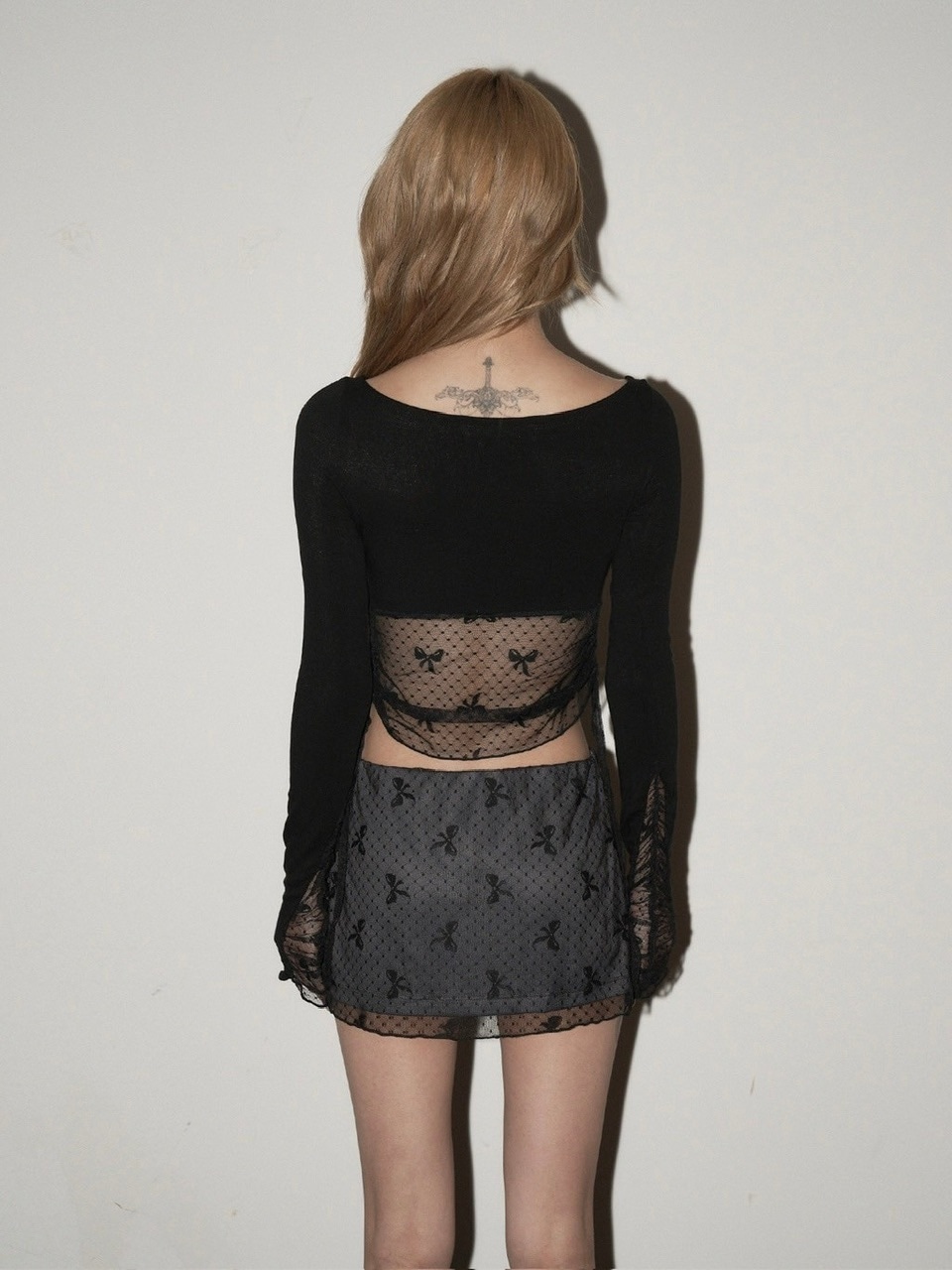 【CHERRYQUIRI】ribbon lace shirring sleeve - black 5/14再入荷【CHERRYQUIRI】ribbon lace shirring sleeve | OUR