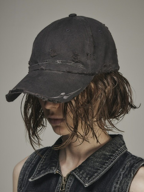 BLR BLUER】CURVED LOGO DAMAGED DENIM CAP | OUR BRAND,BLR