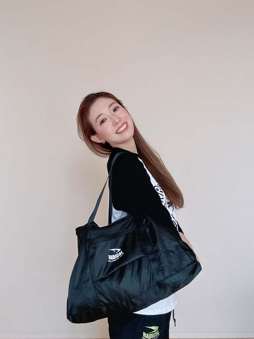 ＋CALLY on BAG＜ブラック＞　