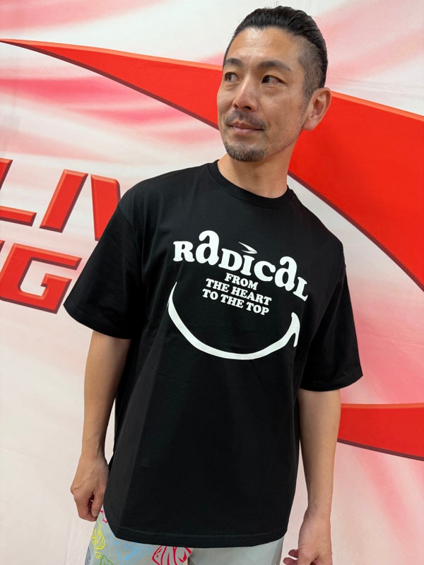 RADICAL Smile BIGコットンTシャツ＜ブラック×ホワイト＞
