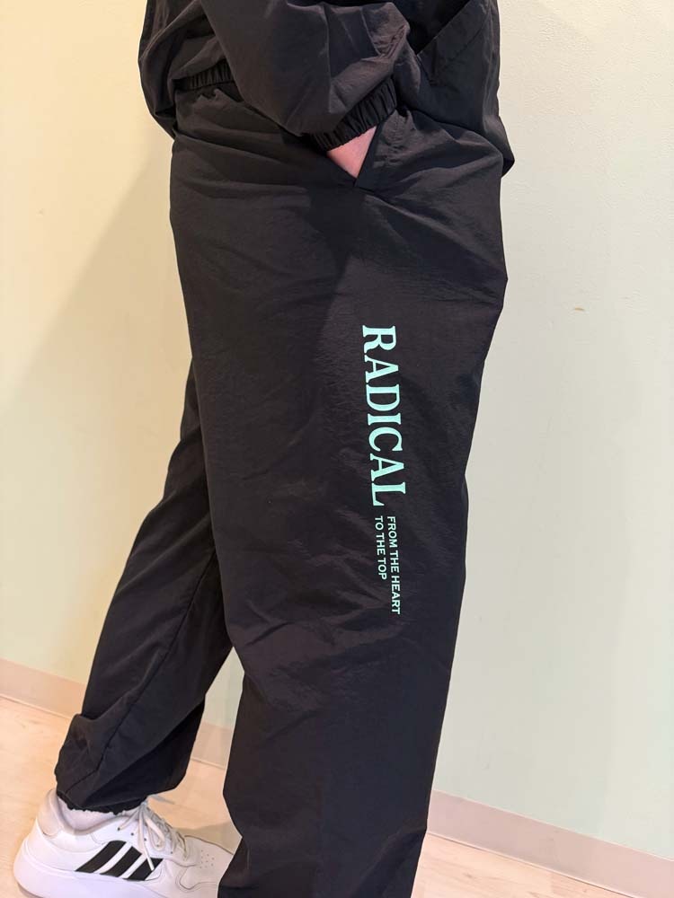 予約商品】ナイロントレーニングセットアップ＜ブラック＞ | 新着商品