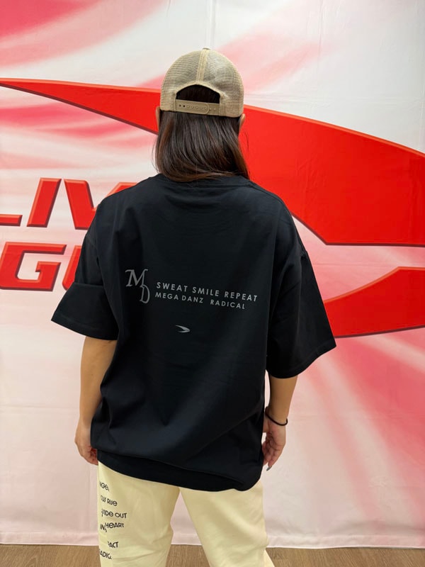 MEGADANZビッグTシャツ<ブラック>