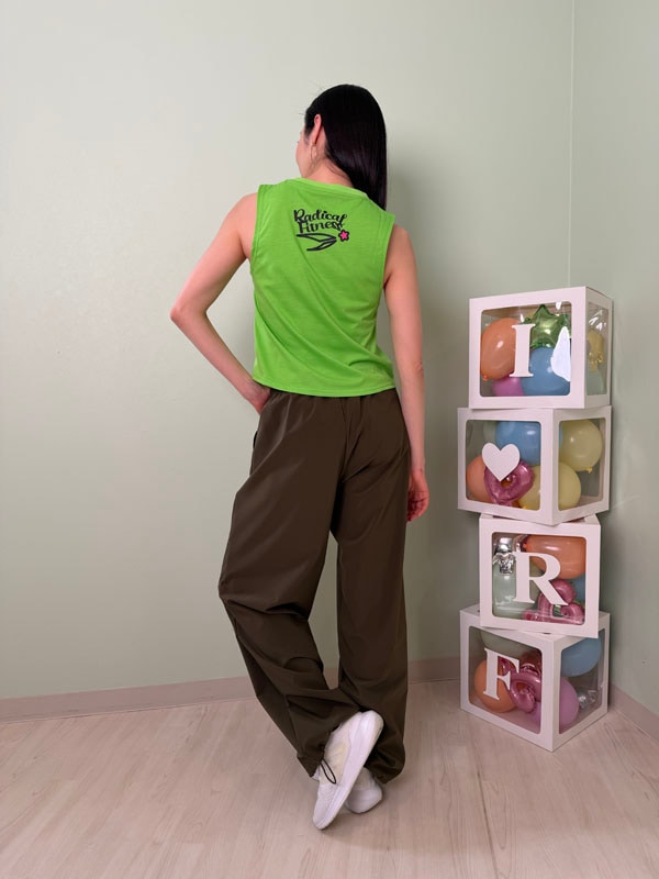 クロップドタンク＜グリーン＞