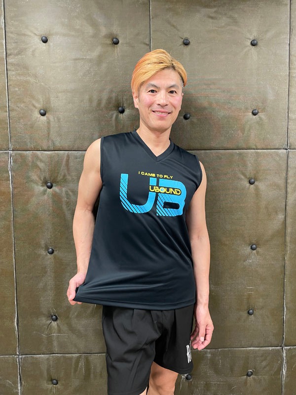 ラディカルフィットネス　UB Vネックタンク ラディカルフィットネス UB Vネックタンク ラディカル