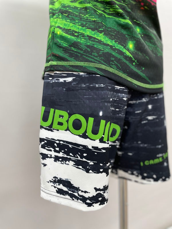 UBOUNDショートパンツ＜ブラック×グリーン＞
