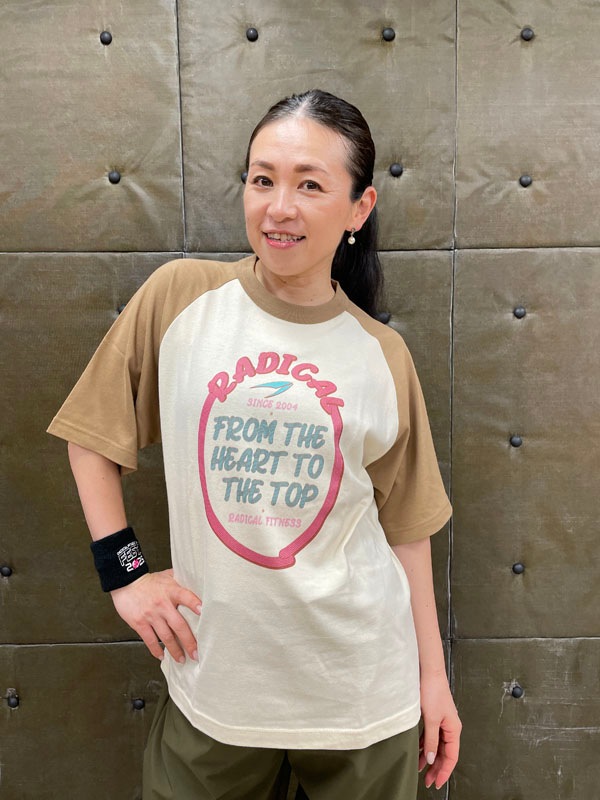 RADICALラグランTシャツ<キャメル>