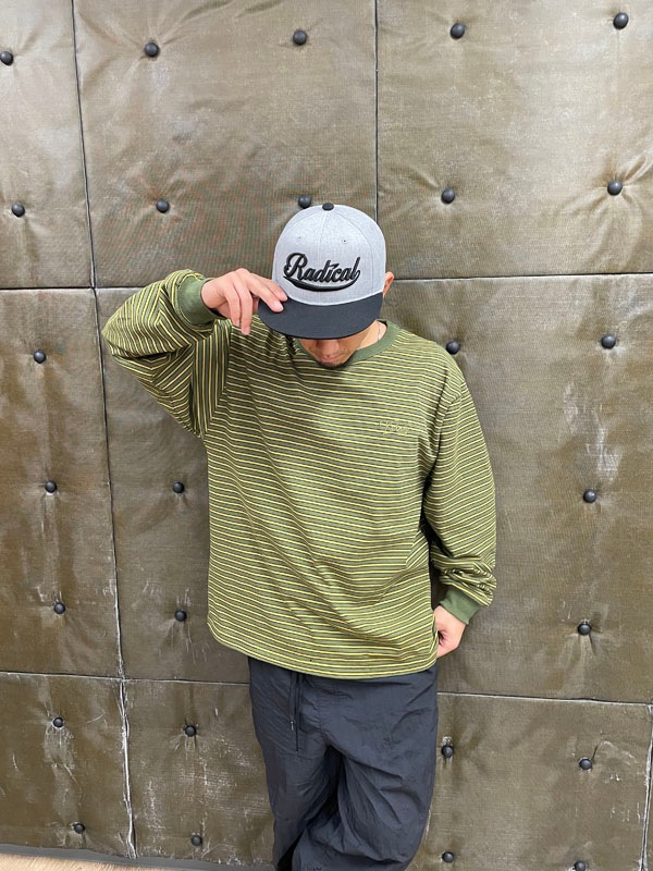 フラットキャップ＜グレー×ブラック＞