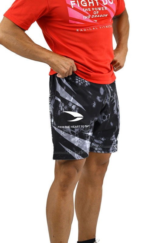 FIGHT DOスペックパンツ