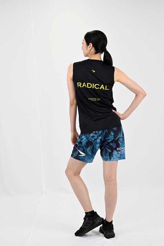 RADICAL SLIDEノースリーブ