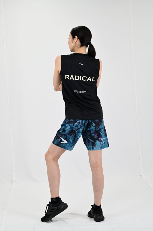 RADICAL Naturalノースリーブ