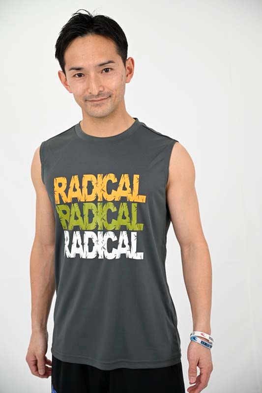 3RADICAL ノースリーブ<グレーグリーン>