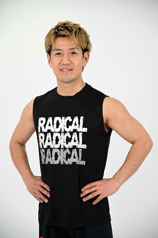 ３RADICAL ノースリーブ＜ブラック＞