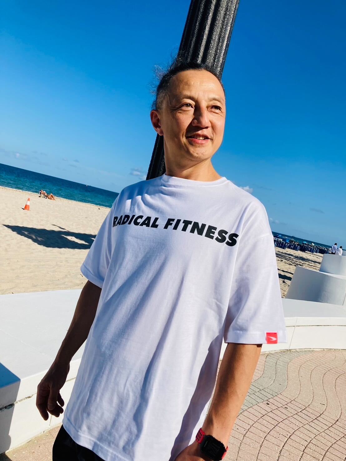 RADICALビッグTシャツ<ホワイト>