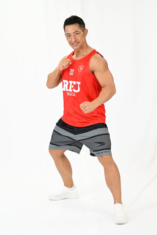 RFJワイドタンク＜レッド＞