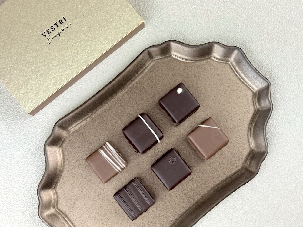 順次発送：2026商品＞コレツィオーネ6A | VESTRI Emozioni | VESTRI