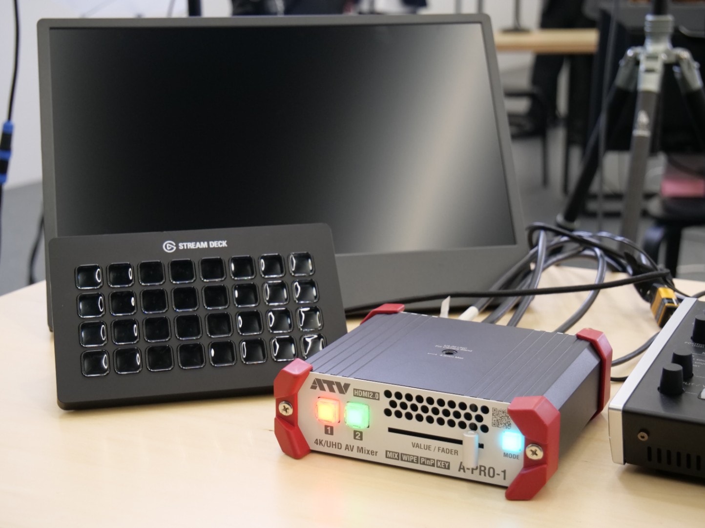 ウェビナー、ライブコマースに最適！簡単配信セット