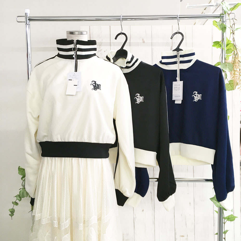 P000 【値下げ】ハーフジップジャージプルオーバー（F2KA-385291）