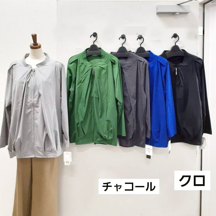 P000【値下げ】前身タックデザイン ライトアウター（F3Y-B0005）