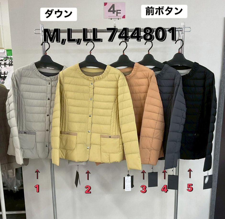 P000  【値下げ】前ボタンダウンジャケット（48-744801）