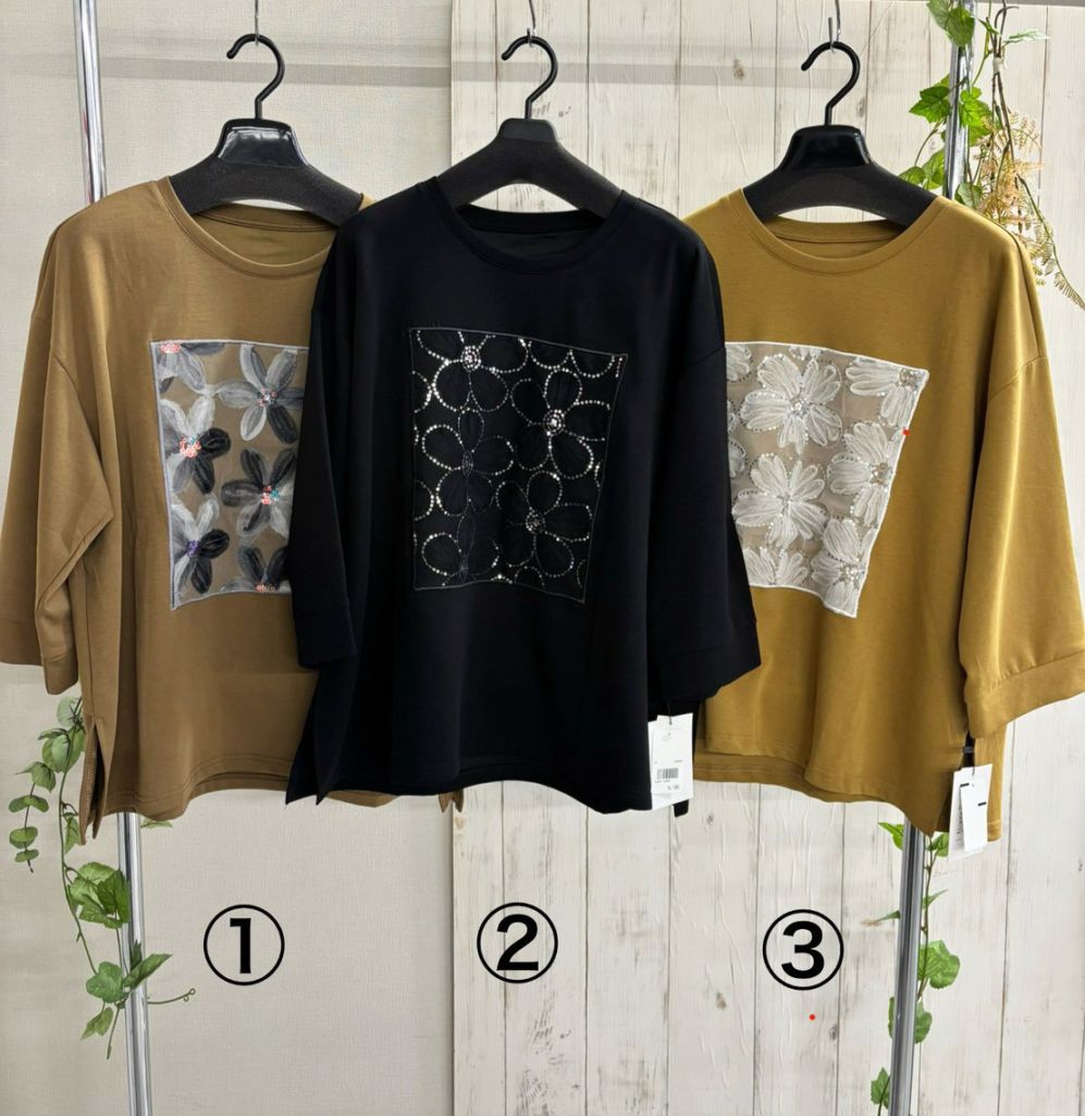 P000  【SOLDYLAＮ】花モチーフトップス（F5-25865）