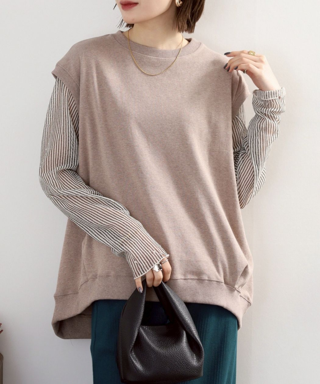 P000  【取寄せ】フライス 裾タックベスト（F2TK-Am04）