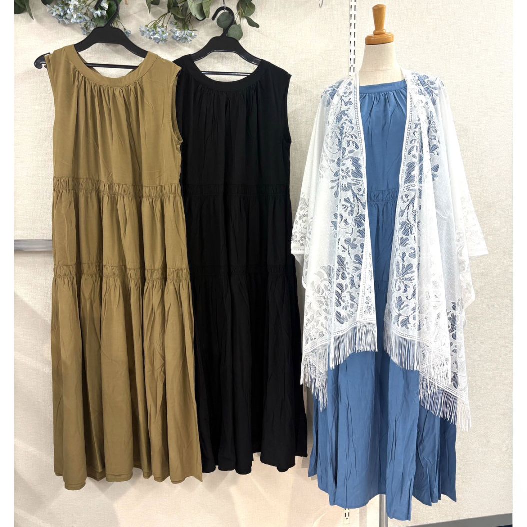 P000 ティアード落ち感ノースリバックリボンワンピース（F2-28878）