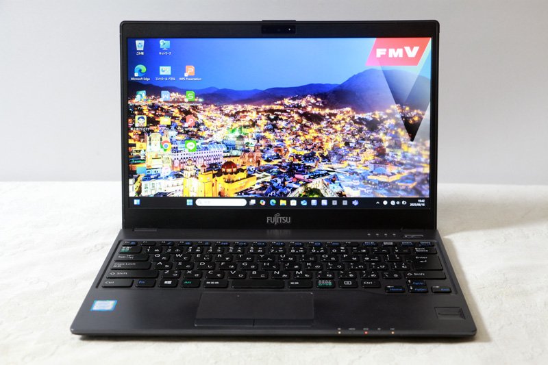 富士通 WU2/B Core i7-7500U 8GB SSD512GB 富士通 WU2/B Core i7-7500U 8GB SSD512GB
