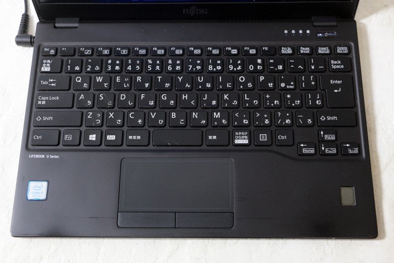 ノートパソコン 富士通 U939/BX FMVU2404HP Core i5 8265U 1.6GHz 8GB