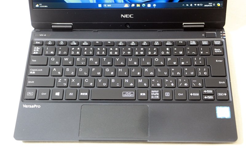 快速軽量NEC VERSAPRO CPU m3(8100Y)SSD WIN11 ノートパソコン NEC VersaPro VKA11H-4 Core m3 8100Y 1.1GHz
