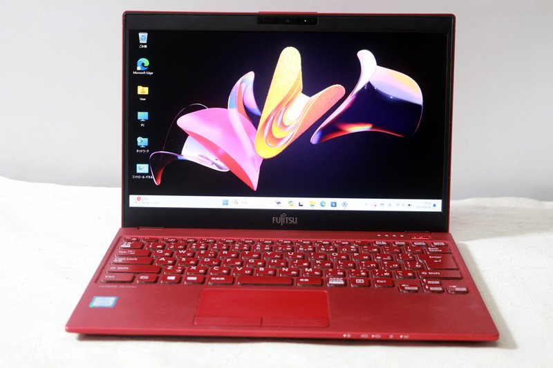 ノートパソコン 富士通 FMV LIFEBOOK WU2/D2 FMVWD2U27 Core i3 8145U