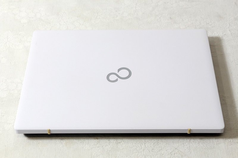 ノートパソコン 富士通 FMV LIFEBOOK WA3/D1 FMVWD1A37W Core i7 8565U